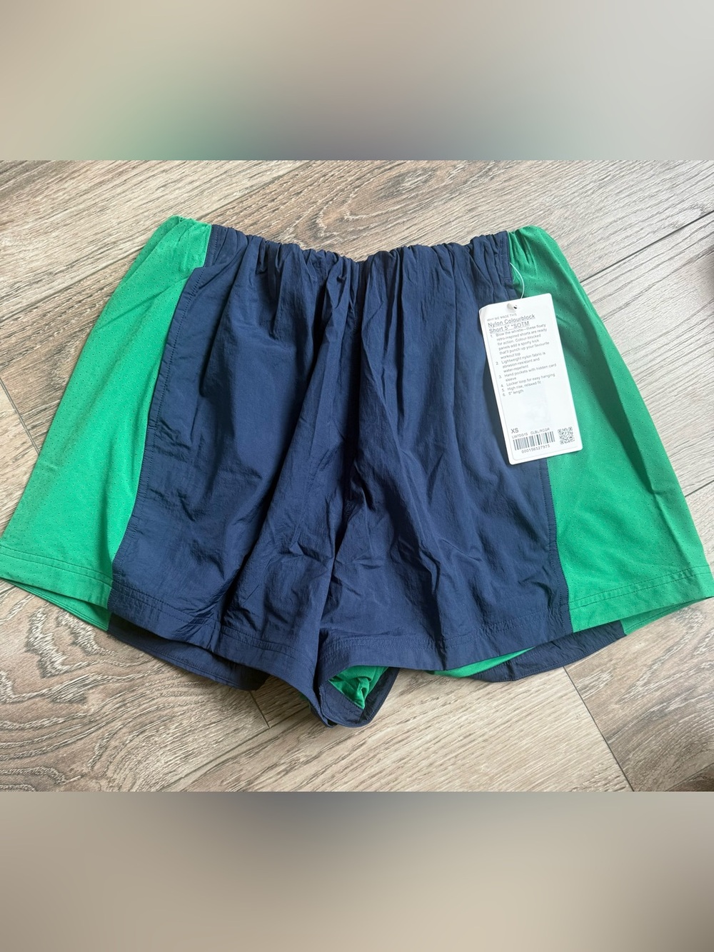 91. Lululemon Nylon High-Rise Short 5” Retro Remix XS NWT